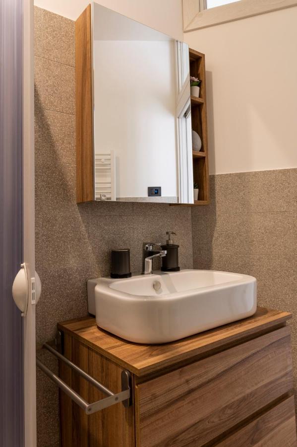 Mastu Gilardo Apartment San Pietro al Tanagro Luaran gambar
