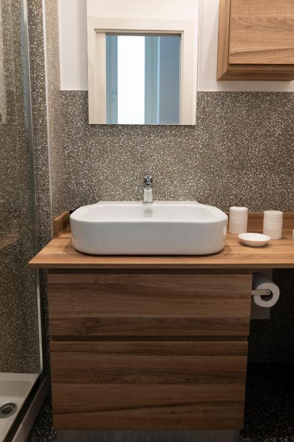 Mastu Gilardo Apartment San Pietro al Tanagro Luaran gambar